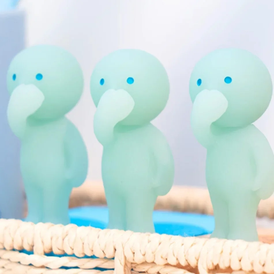 Glow In The Dark Mini Figure S - đánh giá và giá Yoga Fitness First